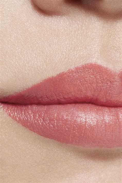 chanel amoureux|Chanel Amoureux (140) Rouge Allure Ink Matte Liquid Lip.